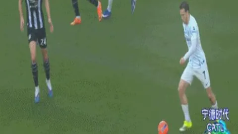 李建濱裁判因侮辱行为被禁赛，2025年累计受罚次数达两次